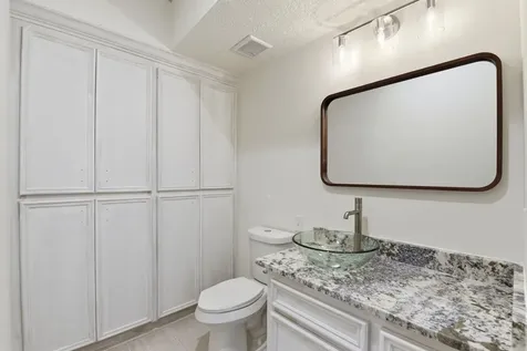 27 Pleasure Cove Drive The Woodlands TX 77381