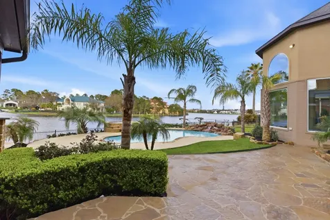 27 Pleasure Cove Drive The Woodlands TX 77381