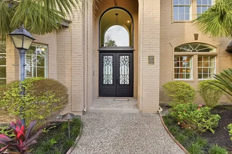 27 Pleasure Cove Drive The Woodlands TX 77381