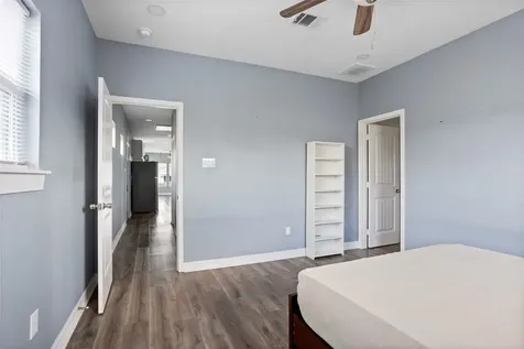 9814 Masterson Street Houston TX 77029
