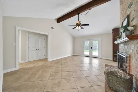 505 Seagrove Street La Porte TX 77571