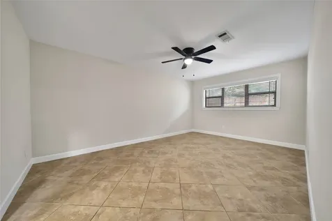 505 Seagrove Street La Porte TX 77571