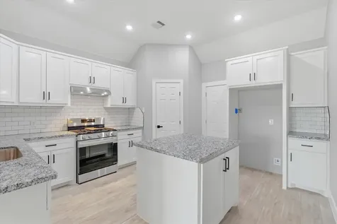 5014 E Meadow Drive Deer Park TX 77536