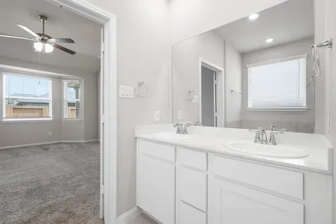2413 Olancha Drive Rosharon TX 77583