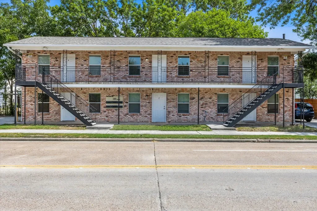 1110 W Patton Street 4 Houston TX 77009