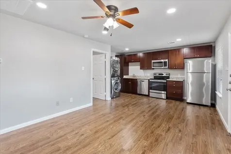 1110 W Patton Street 4 Houston TX 77009