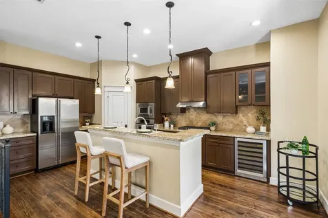 437 Jackson Hill Street Houston TX 77007