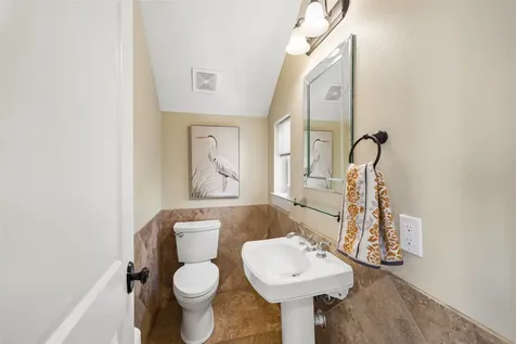 437 Jackson Hill Street Houston TX 77007