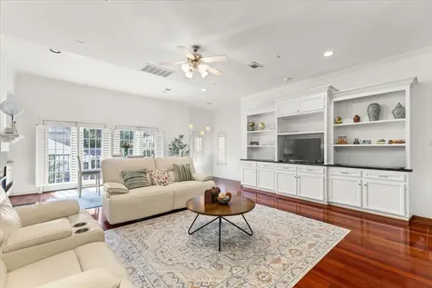 1624 Utah Street Houston TX 77007