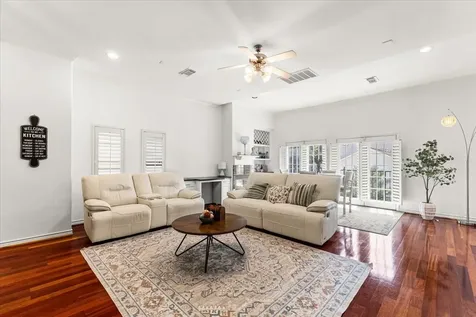 1624 Utah Street Houston TX 77007