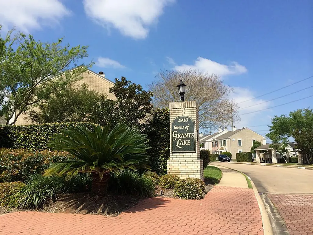 2910 Grants Lake Boulevard 1603 Sugar Land TX 77479