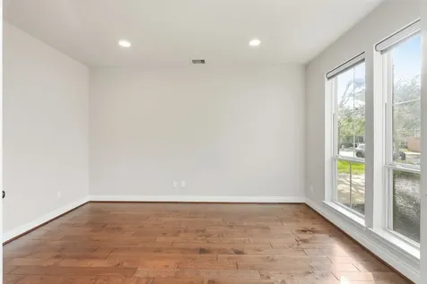 4130 Clover Ridge Lane Sugar Land TX 77479