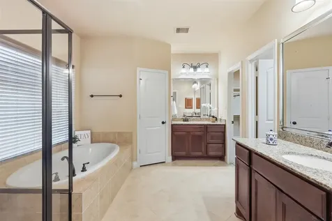 4130 Clover Ridge Lane Sugar Land TX 77479