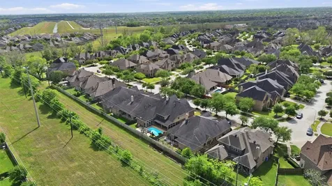 4130 Clover Ridge Lane Sugar Land TX 77479