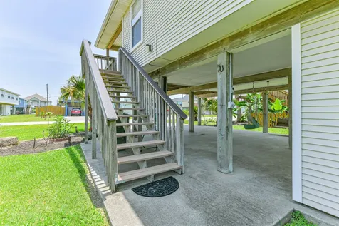 4030 Fort Bend Drive Galveston TX 77554