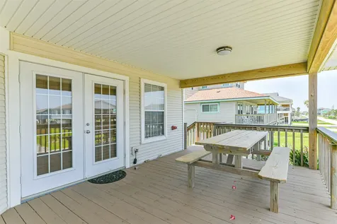 4030 Fort Bend Drive Galveston TX 77554
