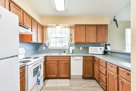 4030 Fort Bend Drive Galveston TX 77554