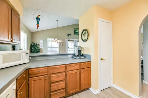 4030 Fort Bend Drive Galveston TX 77554
