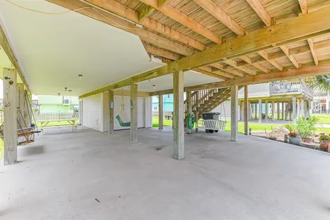 4030 Fort Bend Drive Galveston TX 77554