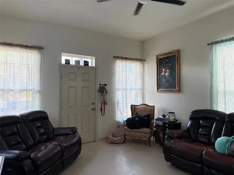 1915 Ursuline Street Galveston TX 77550