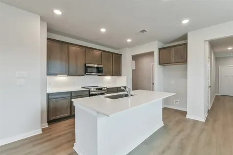 10942 Independence Road Cleveland TX 77328
