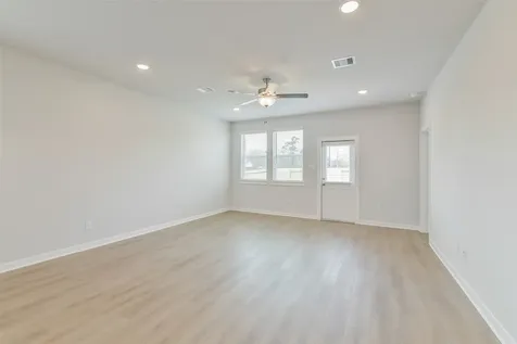 10942 Independence Road Cleveland TX 77328
