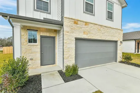 10942 Independence Road Cleveland TX 77328
