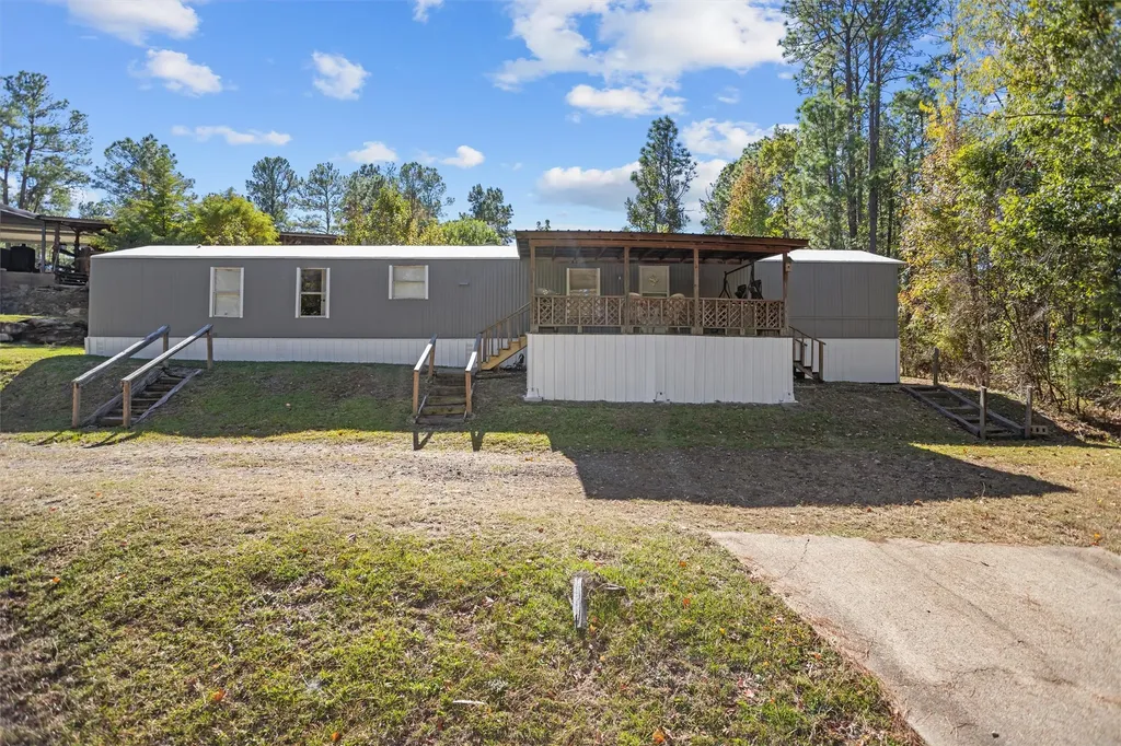 288 Cardinal Way Circle Brookeland TX 75931