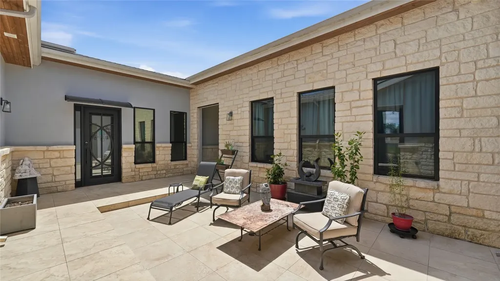 1179 E Trotter Lane E New Braunfels TX 78132