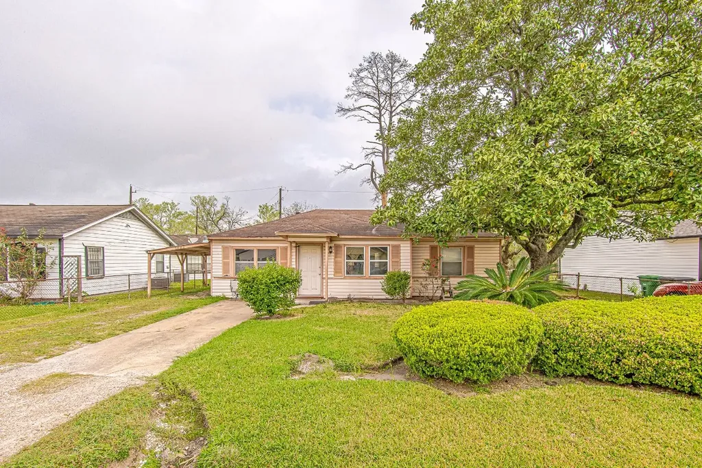 7601 Delavan Drive Houston TX 77028