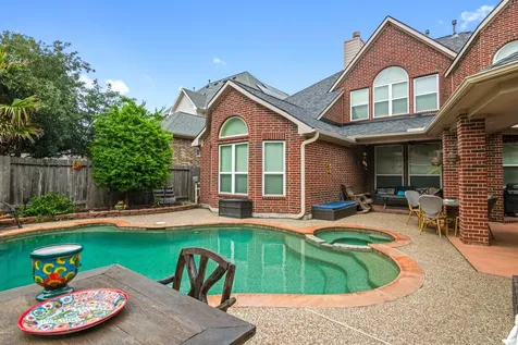 2130 Water Way Seabrook TX 77586