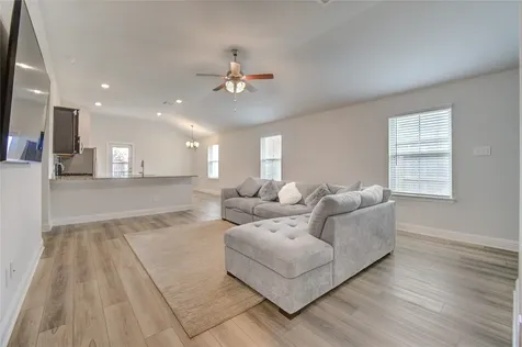 412 Sunray Lake Lane Katy TX 77493