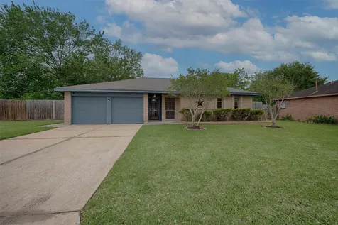 503 Brendon Park Lane Friendswood TX 77546