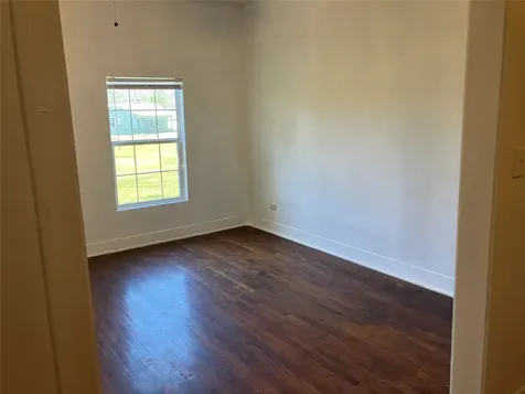 320 Tomlinson Street Sour Lake TX 77659
