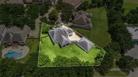 8818 Black Cherry Crossing Katy TX 77494