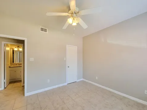 4041 Drake Street 116 Houston TX 77005