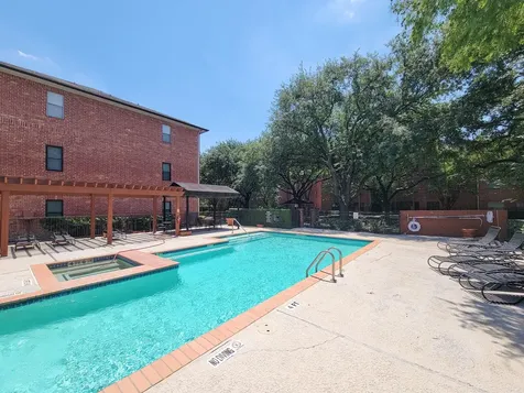 4041 Drake Street 116 Houston TX 77005