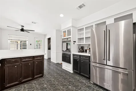 5210 Lodge Creek Houston TX 77066