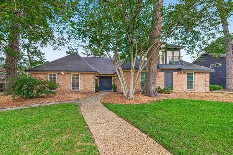 5210 Lodge Creek Houston TX 77066