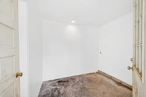 5210 Lodge Creek Houston TX 77066