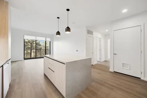 1 Riva Row 406 The Woodlands TX 77380