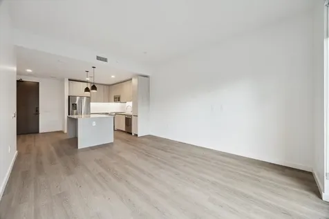 1 Riva Row 406 The Woodlands TX 77380