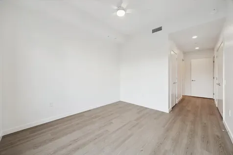 1 Riva Row 406 The Woodlands TX 77380