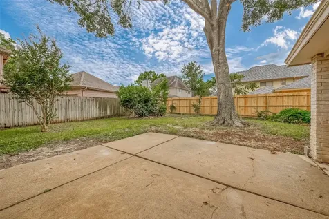 934 Goldfinch Avenue Sugar Land TX 77478