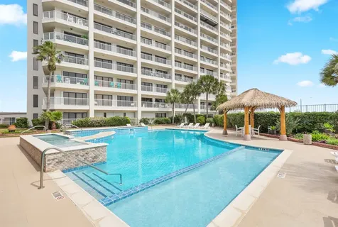 7700 Seawall Boulevard 611 Galveston TX 77551