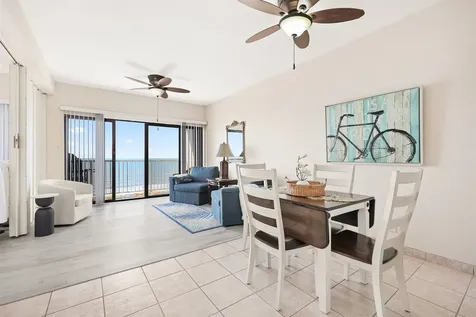 7700 Seawall Boulevard 611 Galveston TX 77551