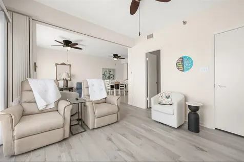 7700 Seawall Boulevard 611 Galveston TX 77551