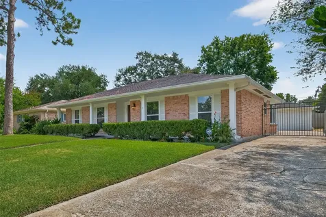 9327 Meadowcroft Drive Houston TX 77063