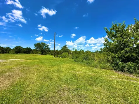 0 West Bayshore Oak Island TX 77514