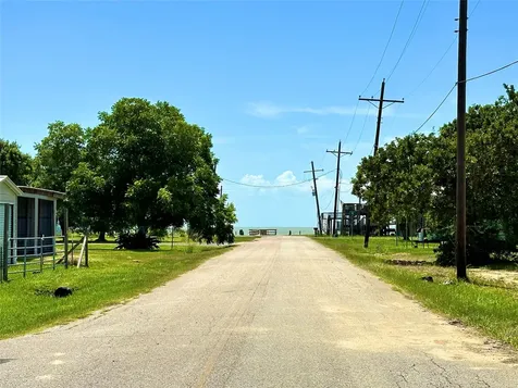0 West Bayshore Oak Island TX 77514